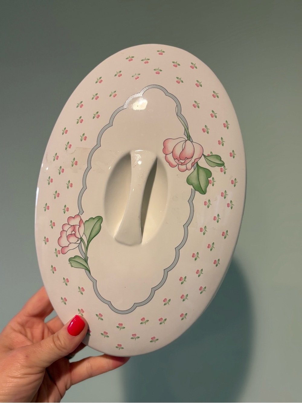 Sango Rose Chintz 3-Quart Oval Covered Casserole Dish